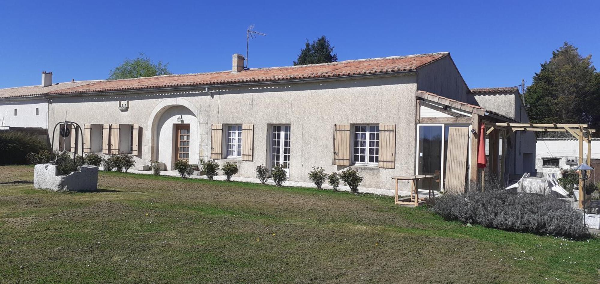 Arts & Passion Bed & Breakfast Mirambeau  Dış mekan fotoğraf
